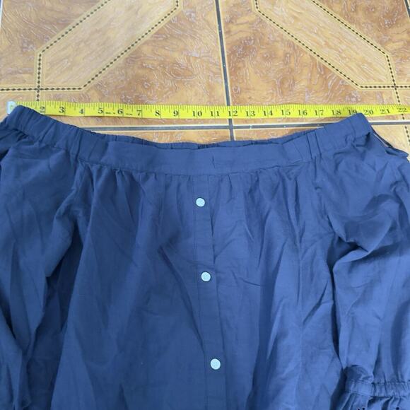 Isabella Sinclair Anthropologie Off-the-Shoulder Cotton Eyelet Top Navy Size L - Picture 11 of 15